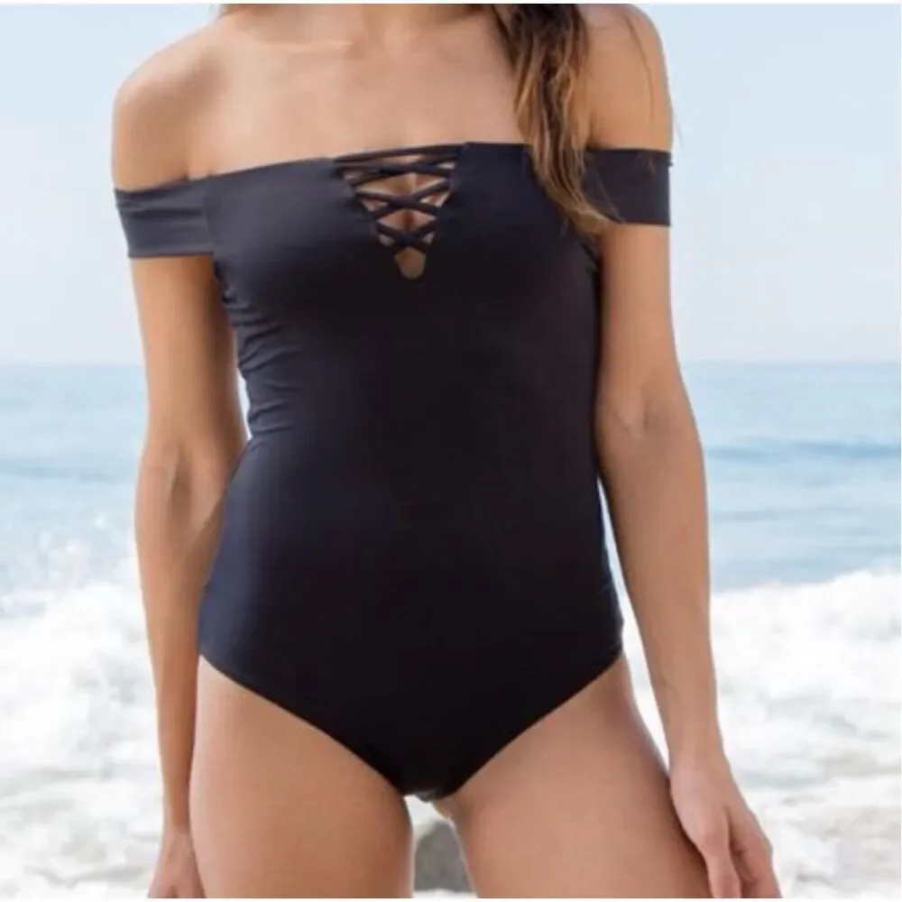 ✨Frankie's Bikinis Brooklyn One Piece Black Sz Large Bikini✨